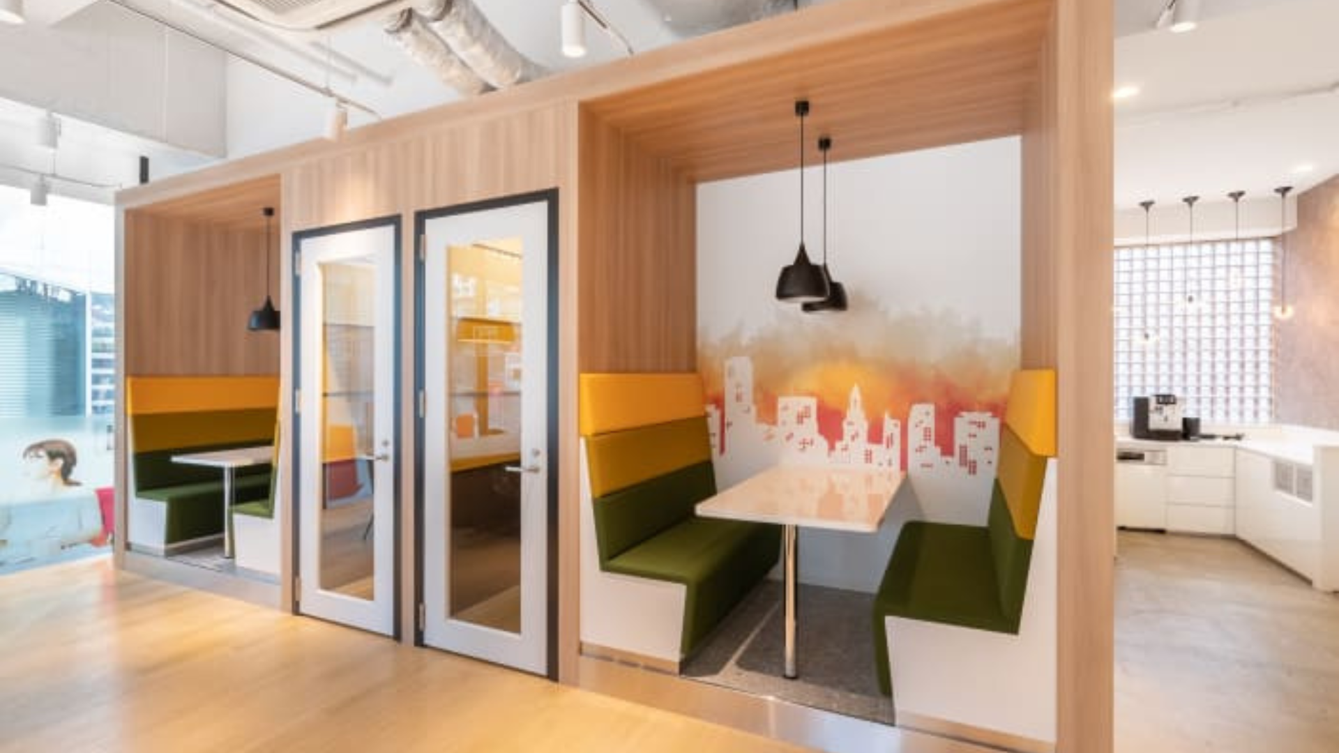 interior office view of Regus 12 at Hammersmith